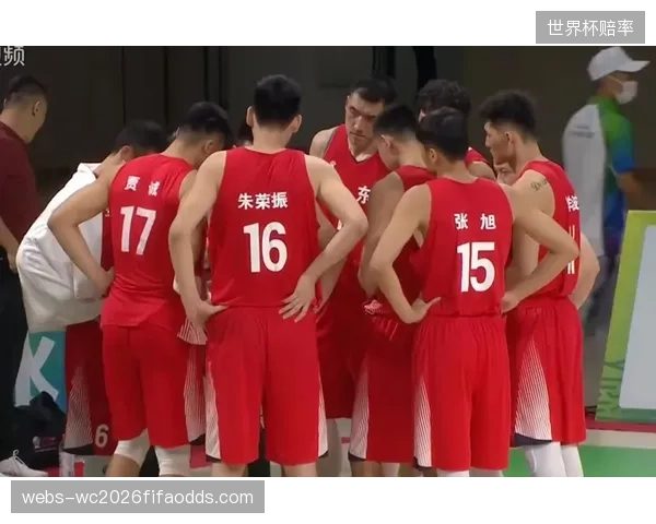 小组赛对阵东道主墨西哥将是巨大考验，韩国队需克服高原反应和客场压力。